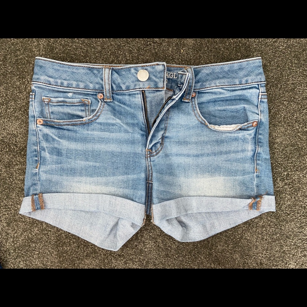 American Eagle Jean Shorts 3in Length. Super stretch